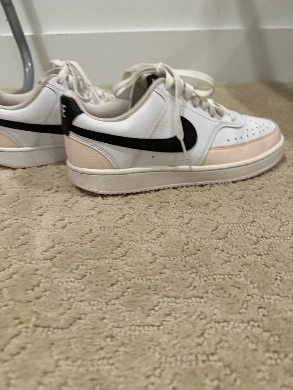 Nike Court Vision Low